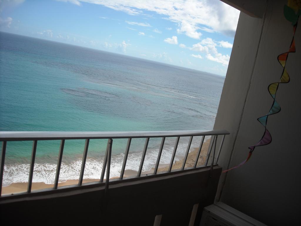 Ocean Front Apartment Luquillo Ngoại thất bức ảnh